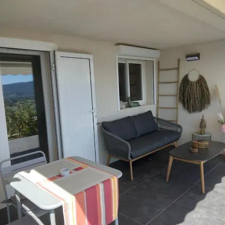 Le Spot 577 Bed and Breakfast La Ciotat Esterno foto